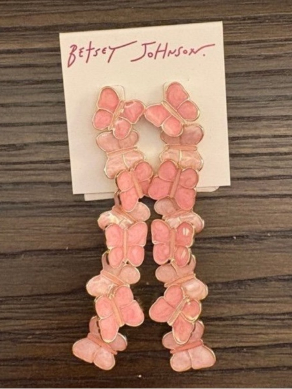 BETSEY JOHNSON Sweetheart Swoon Pink Shell Butterfly Dangle Earrings NEW NWT - Picture 3 of 4